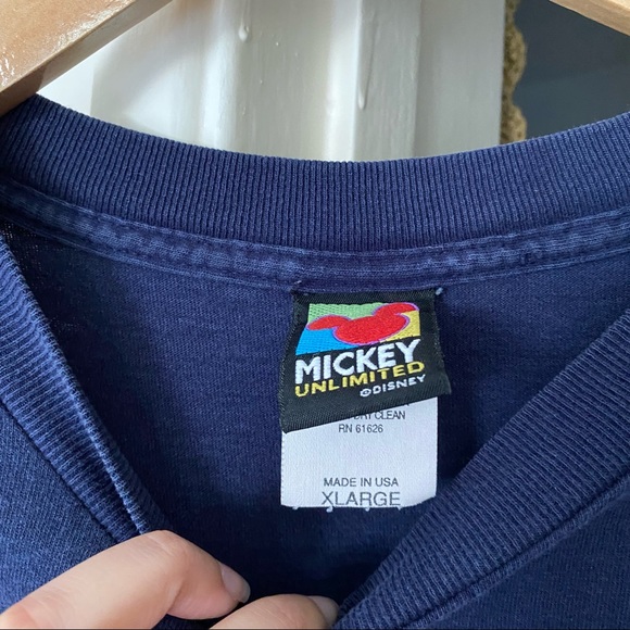 Vintage Disney T-shirt - Picture 2 of 3